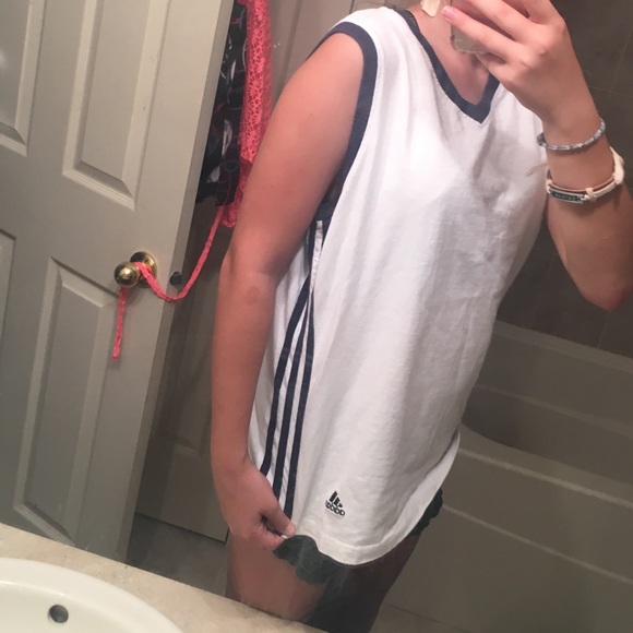 🌊•ADIDAS ATHLETIC TANK WHITE AND NAVY BLUE•🌊 - Picture 5 of 6